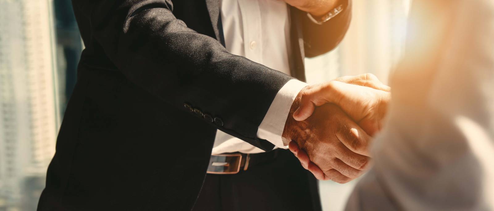 Conseils et accompagnement d'un expert-comptable pour la rédaction de statuts à Marseille