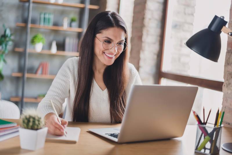 Créer une société SARL ou SAS pour un freelance par un expert-comptable à Marseille