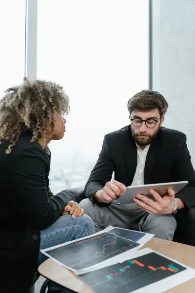 Expert-Comptable à Marseille : Le Partenaire de Votre Lancement Réussi