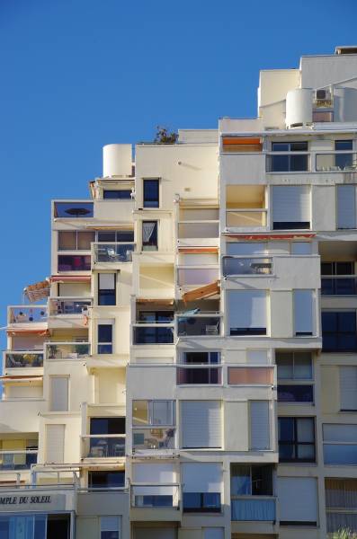 Accompagnement d'un expert-comptable pour les SCI et LMNP à Marseille